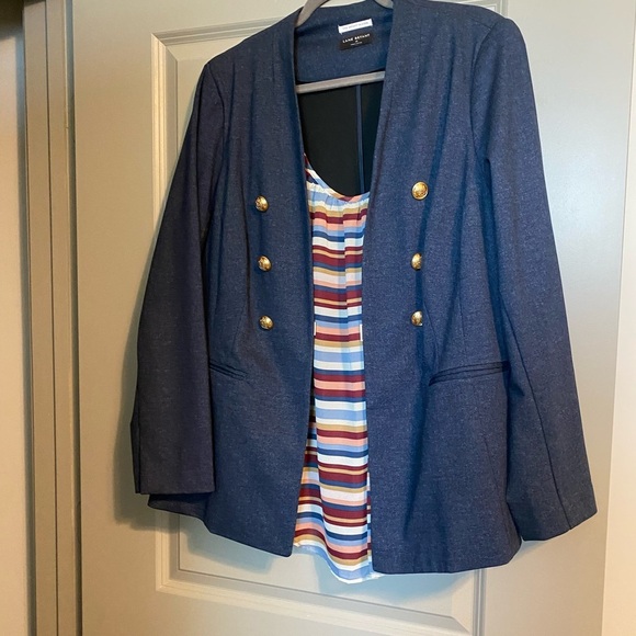 Blue blazer with striped cami - Picture 2 of 3